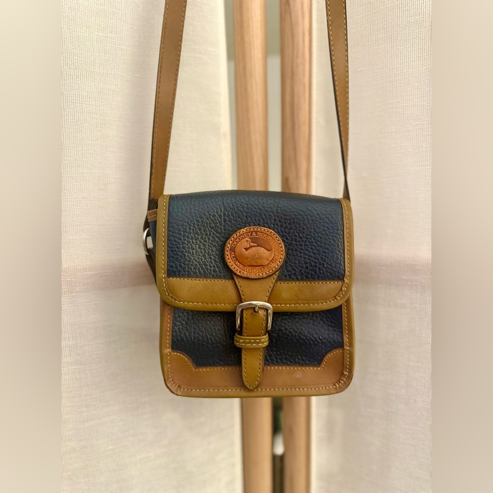 90s Vintage Dooney & Burke Crossbody Bag